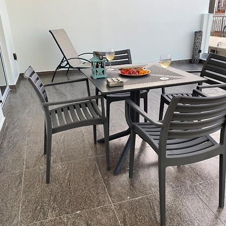 Ev Zin - Modern, Cozy, 1 Bed, Pool, 2 Balconies, A105 Apartment Paphos Exterior photo
