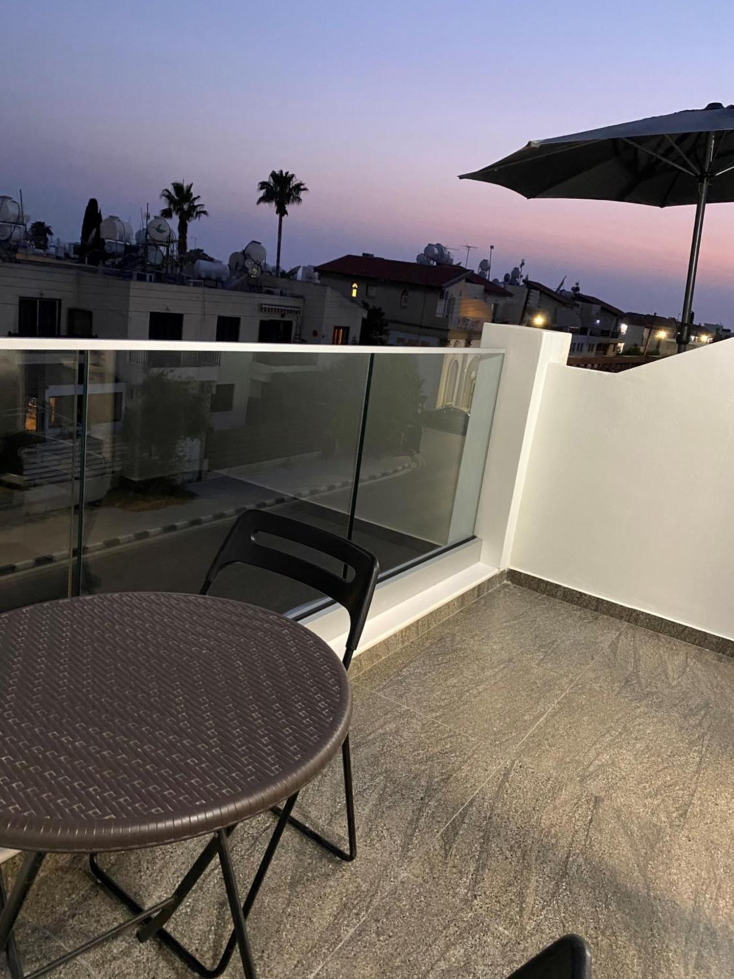 Ev Zin - Modern, Cozy, 1 Bed, Pool, 2 Balconies, A105 Apartment Paphos Exterior photo